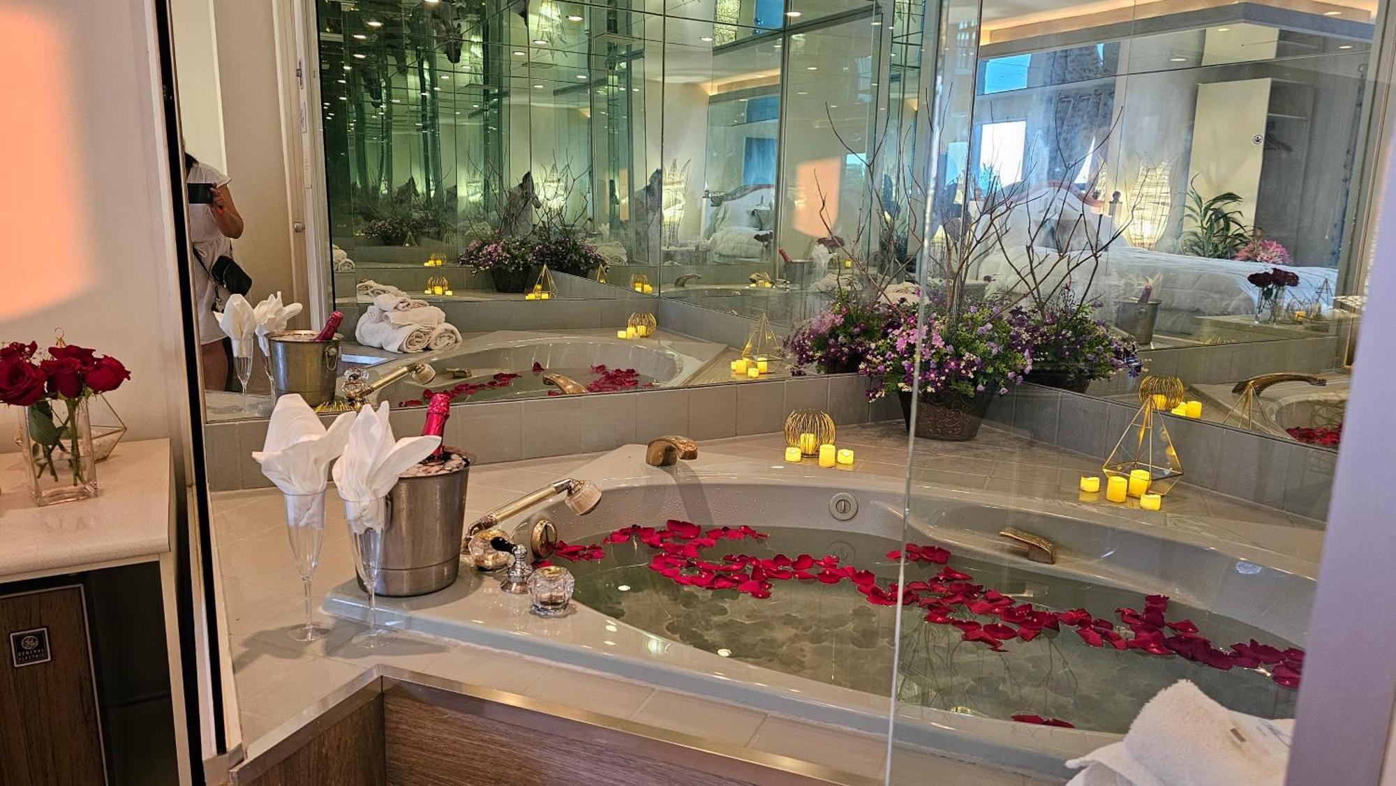Hotel Oasis St-louis 2*