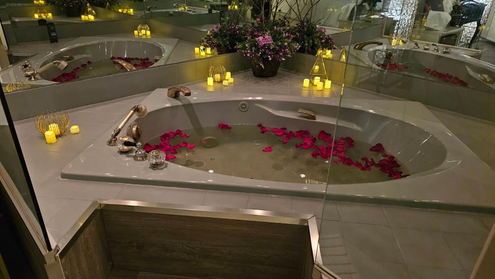 Oasis St-louis Hotel 2*