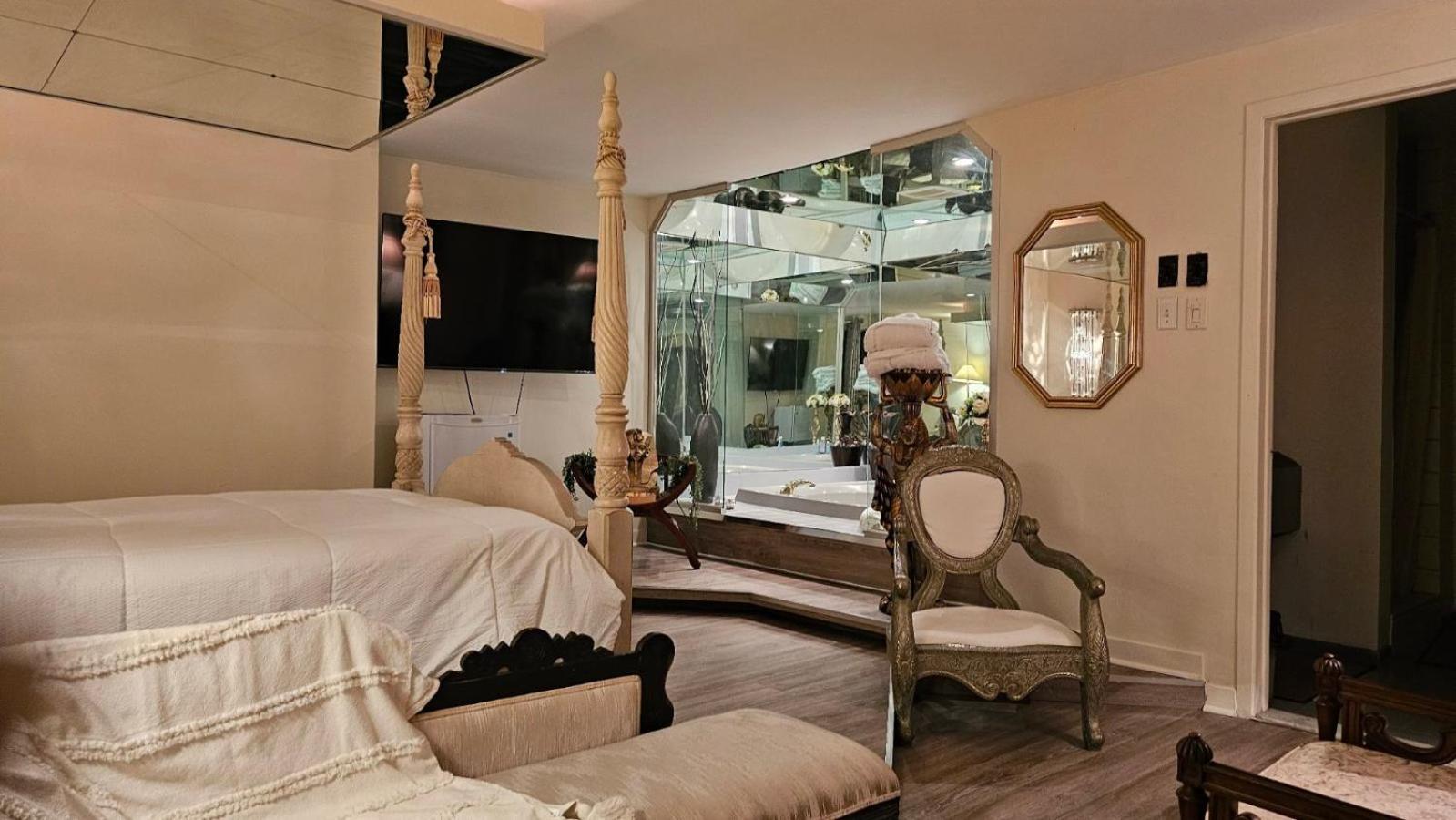 Hotel Oasis St-louis 2*